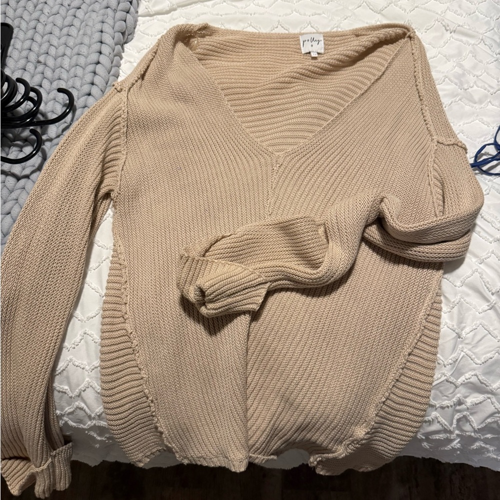 Oh Polly V-Neck Sweater in Cream